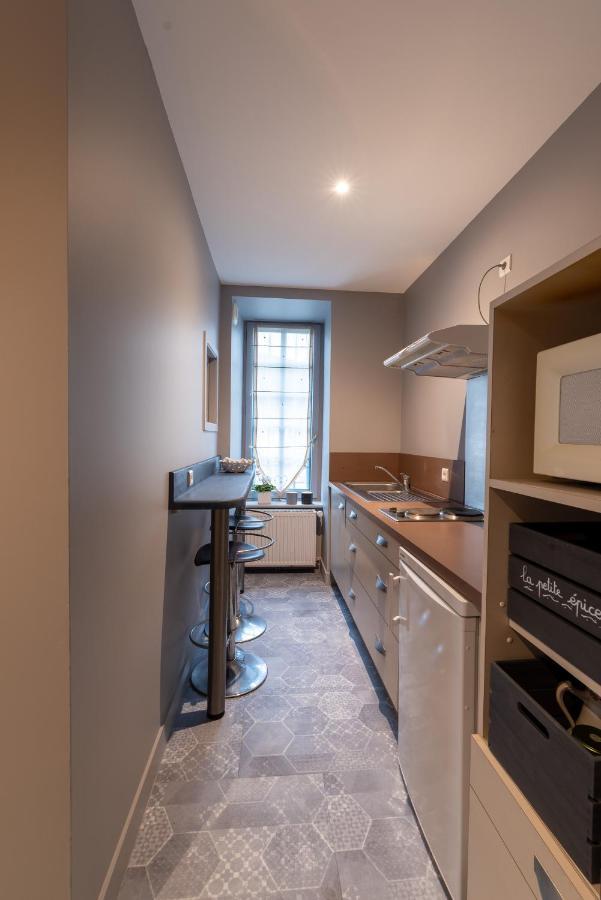 Chambre D Hote "Sous Le Clocher" Appartement Saint-Léonard-de-Noblat Buitenkant foto
