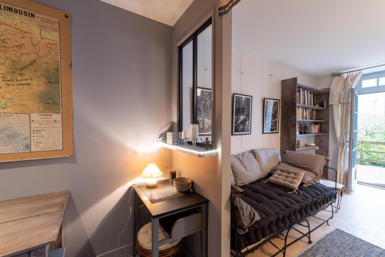 Chambre D Hote "Sous Le Clocher" Appartement Saint-Léonard-de-Noblat Buitenkant foto